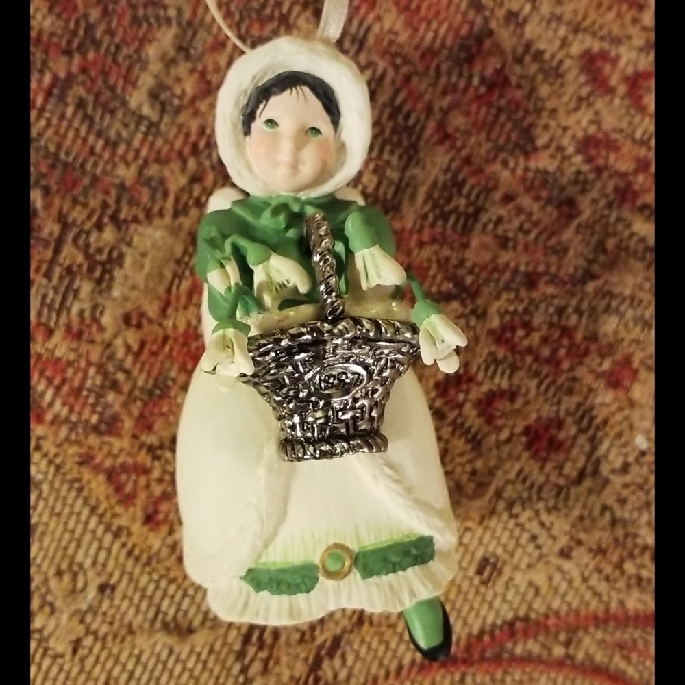Hallmark Snowdrop Angel #2 - Picture 15 of 15
